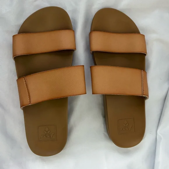 REEF Cushion Vista Sandal in Natural - Picture 2 of 5